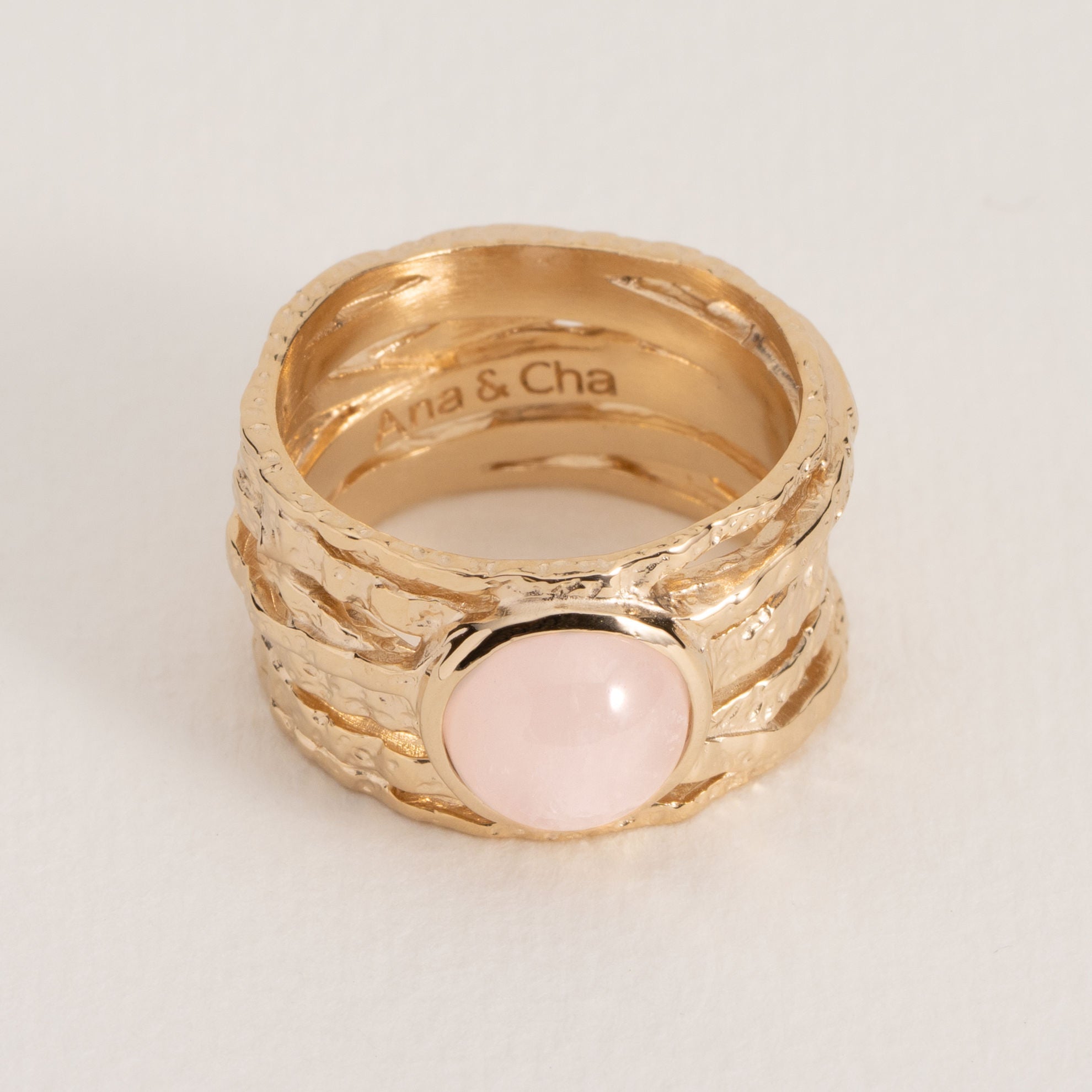 Anello in quarzo rosa rosa placcato oro