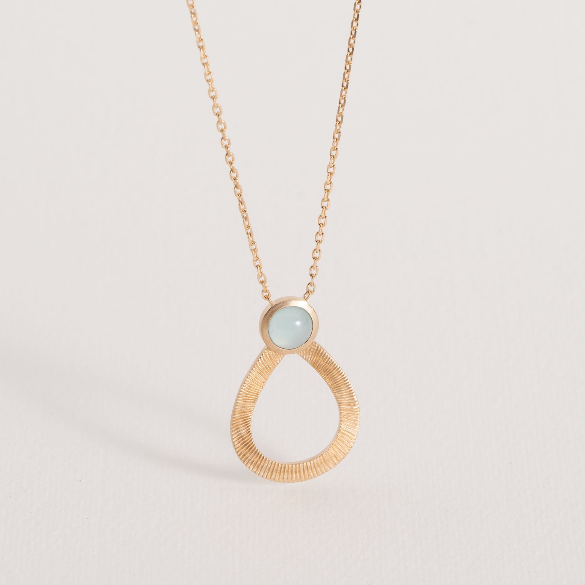 Ana & Cha Celestine blauwe agaat ketting