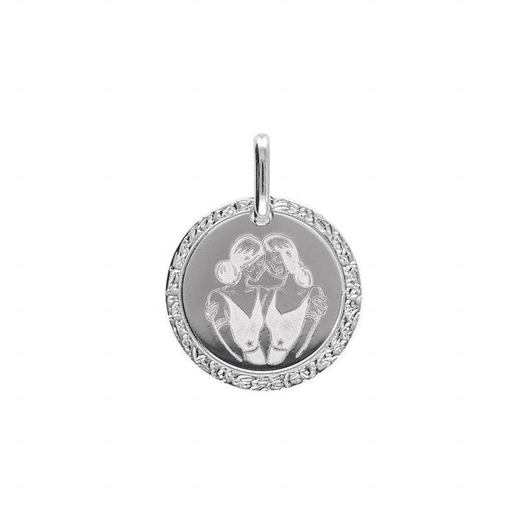 Medal Pendant – Silver | Azuline