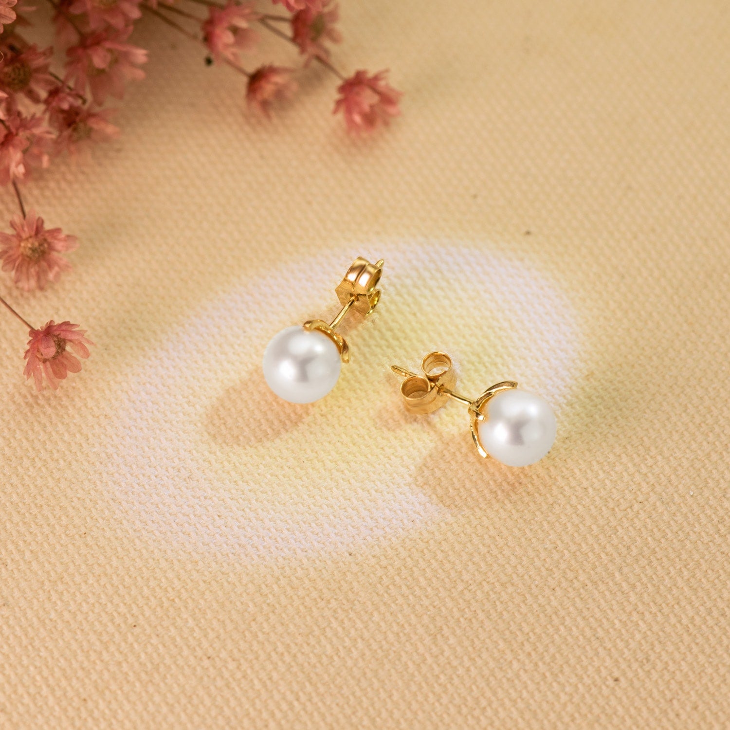 18K guld dyrkede perleøreringe 8MM Butterfly Push lås
