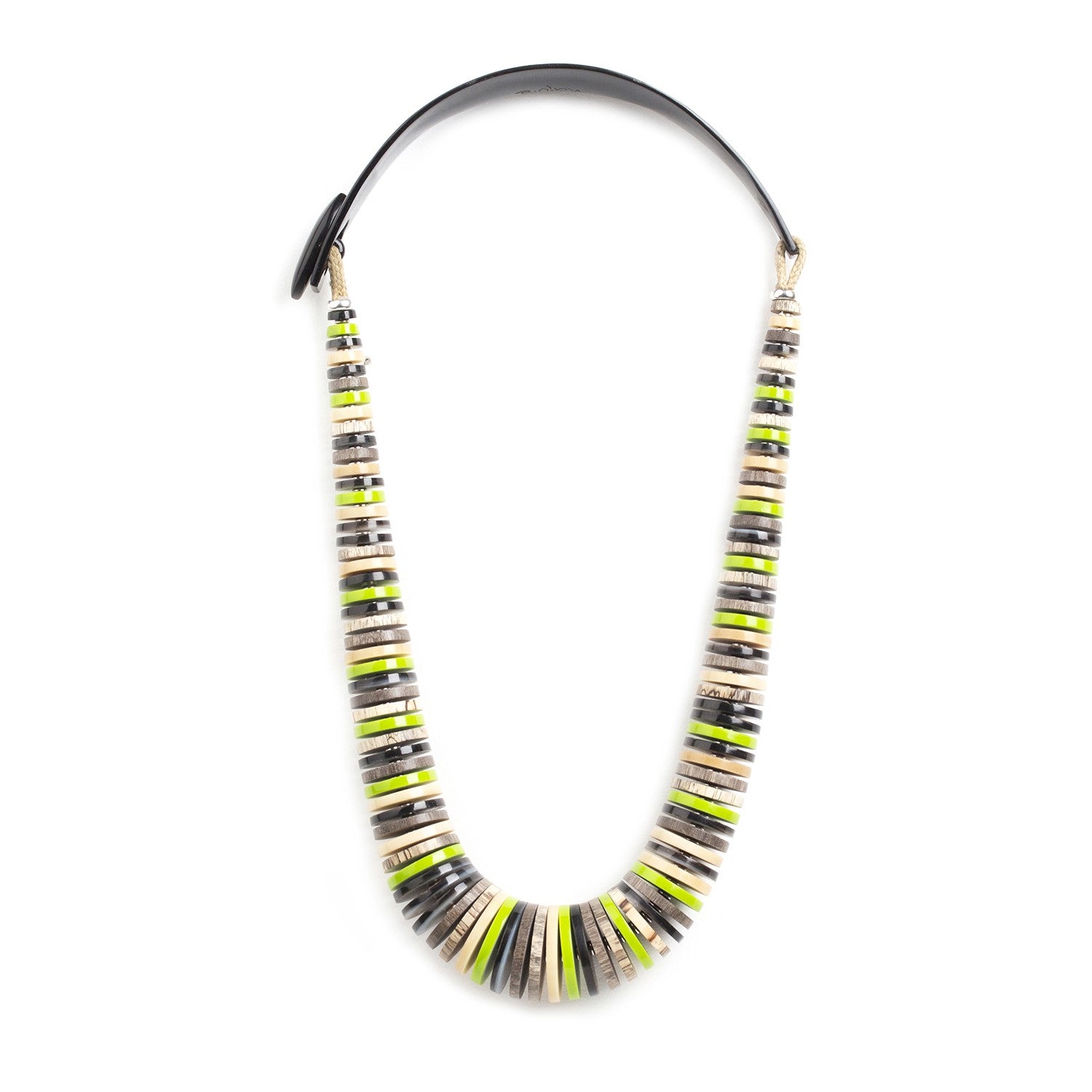 Collier Escape LE détail matière 15--40800 Nature Bijoux