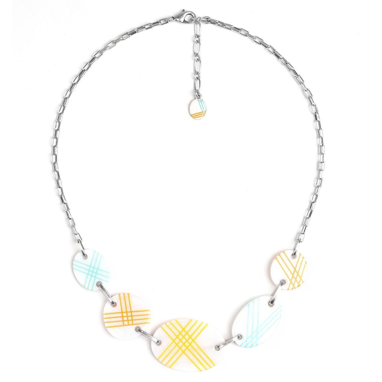 Détail nacre perlière collier Pampelonne sku 15--41143 Nature Bijoux