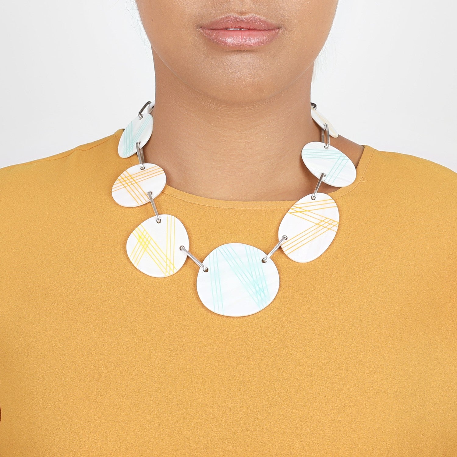 Détail nacre perlière 15--41140 Nature Bijoux