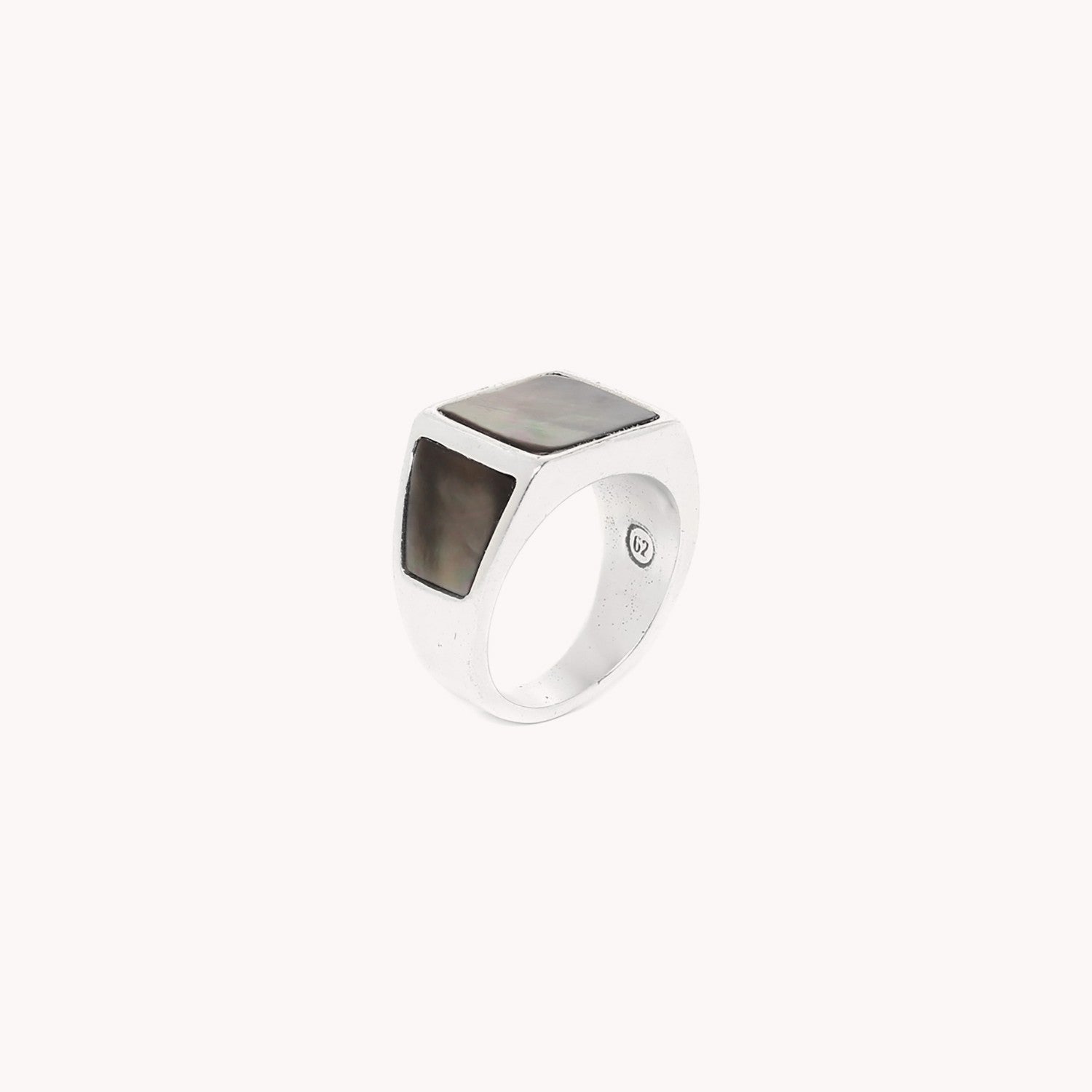 Détail nacre noire bague ajustable 19--24892 Nature Bijoux