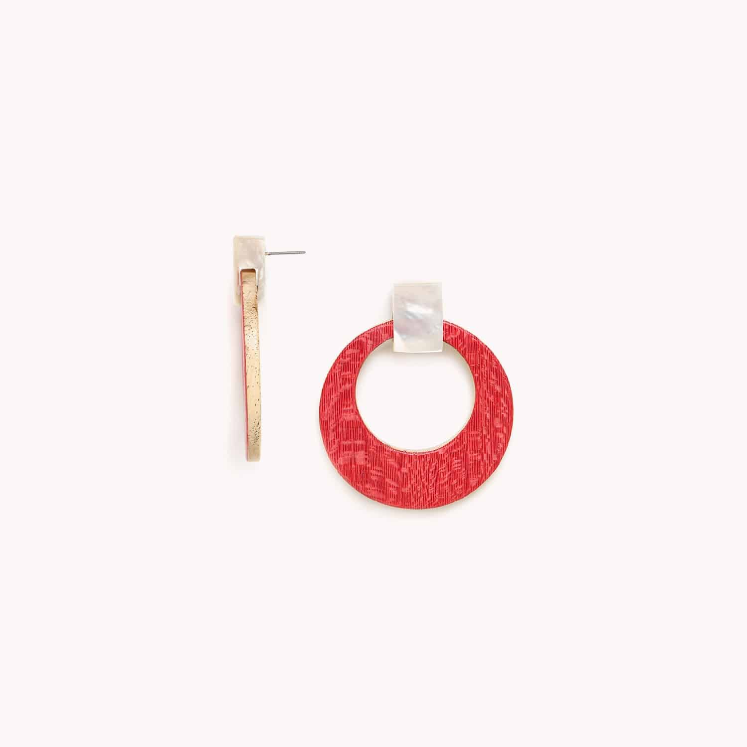 Détail nacre rouge poussoir 12--79096 Nature Bijoux