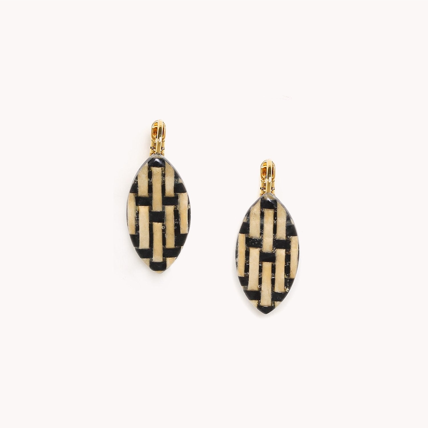 Boucles d'oreilles Madam Bogolan en résine colorée et tissu 12CP78764 Nature Bijoux