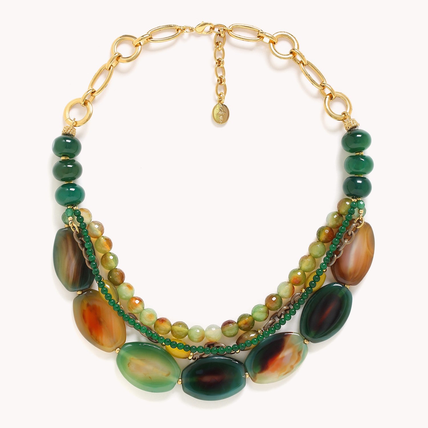 Détail pierres vertes agate jade 15CP42940 Nature Bijoux