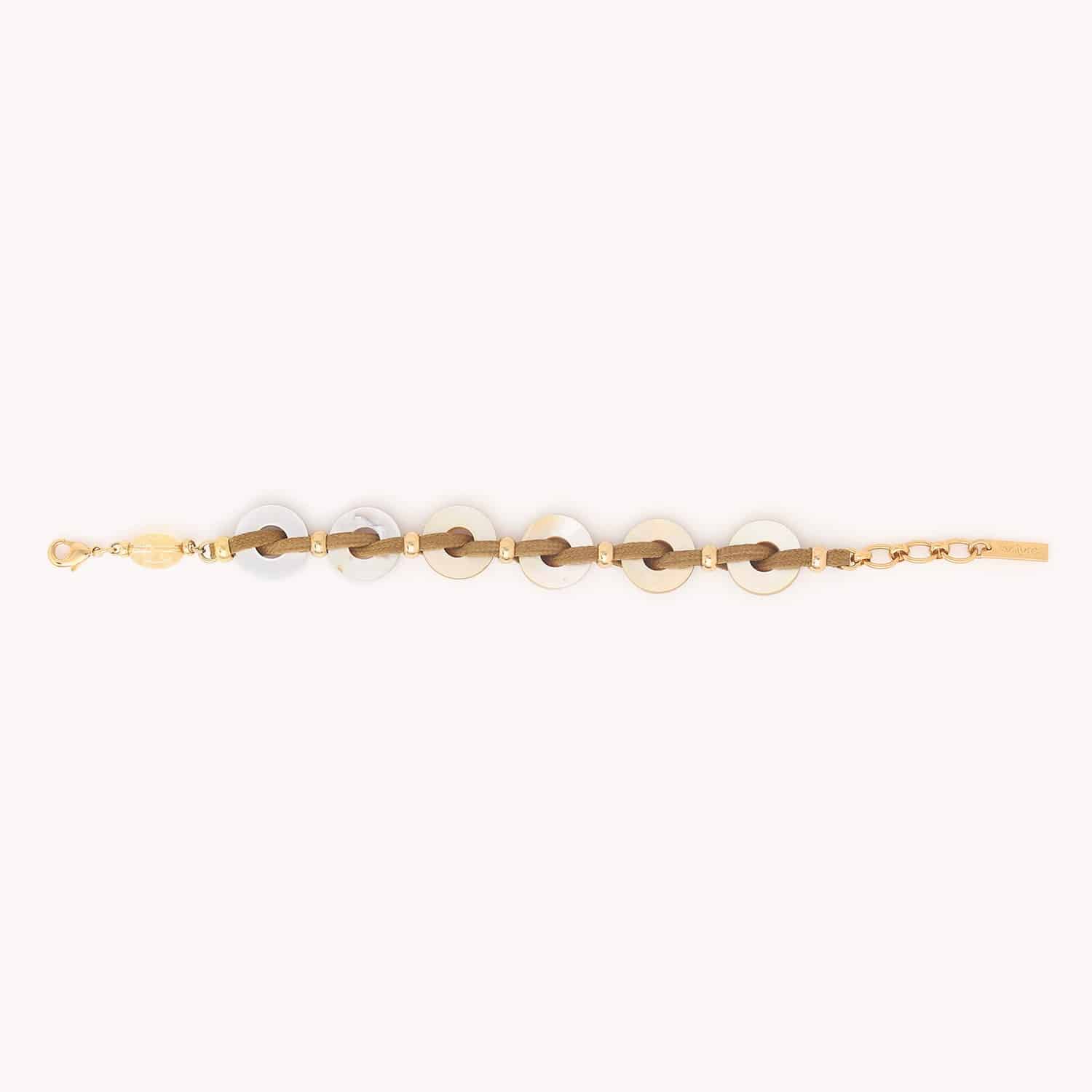 Détail anneaux nacre bracelet ajustable 13--43694 Nature Bijoux
