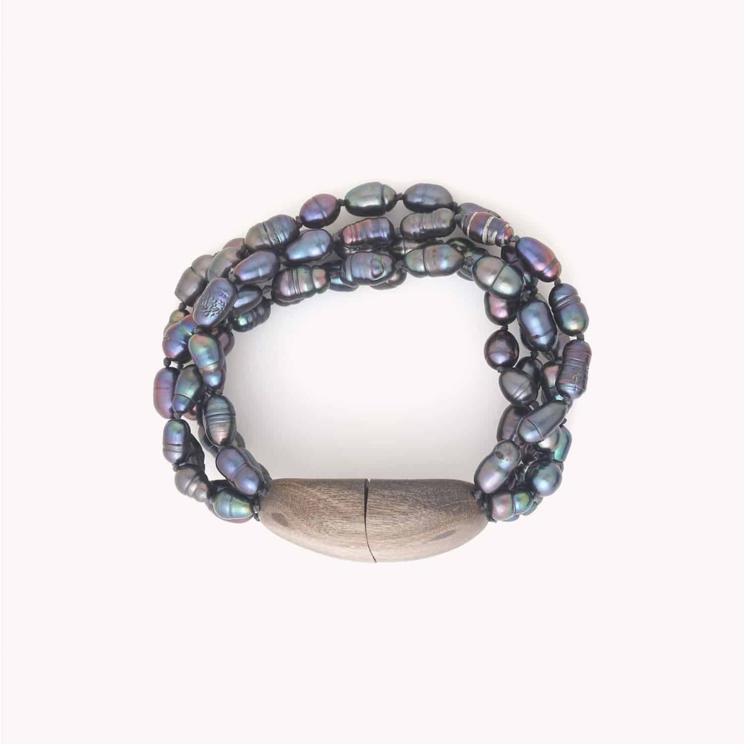 Bracelet multiperles détail fermoir aimant 13--44323 Nature Bijoux