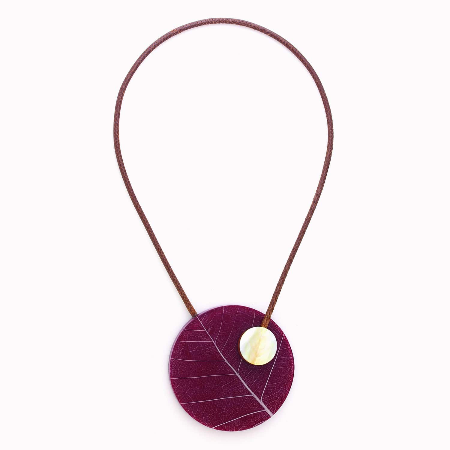 Détail fermoir aimanté collier Ficus Carica 15--43540 Nature Bijoux