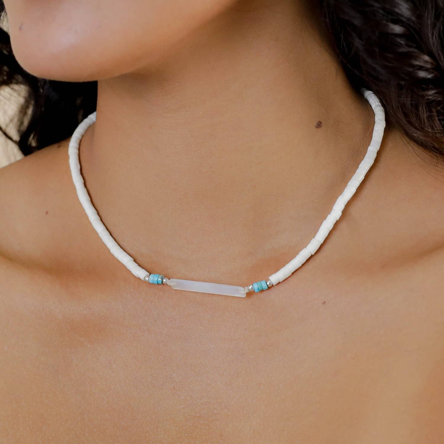 Détail matière collier court simple 15--43801 Nature Bijoux