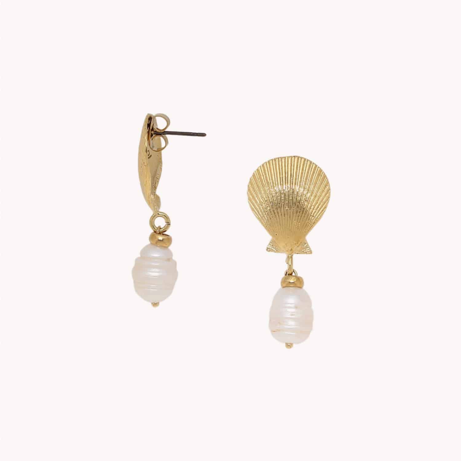 Détail porté poussoir coquillage perle 12--90567 Nature Bijoux