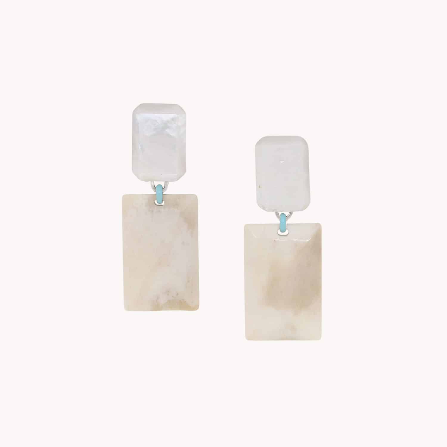 Boucles d'oreilles Milos en os et nacre 12--90645 Nature Bijoux