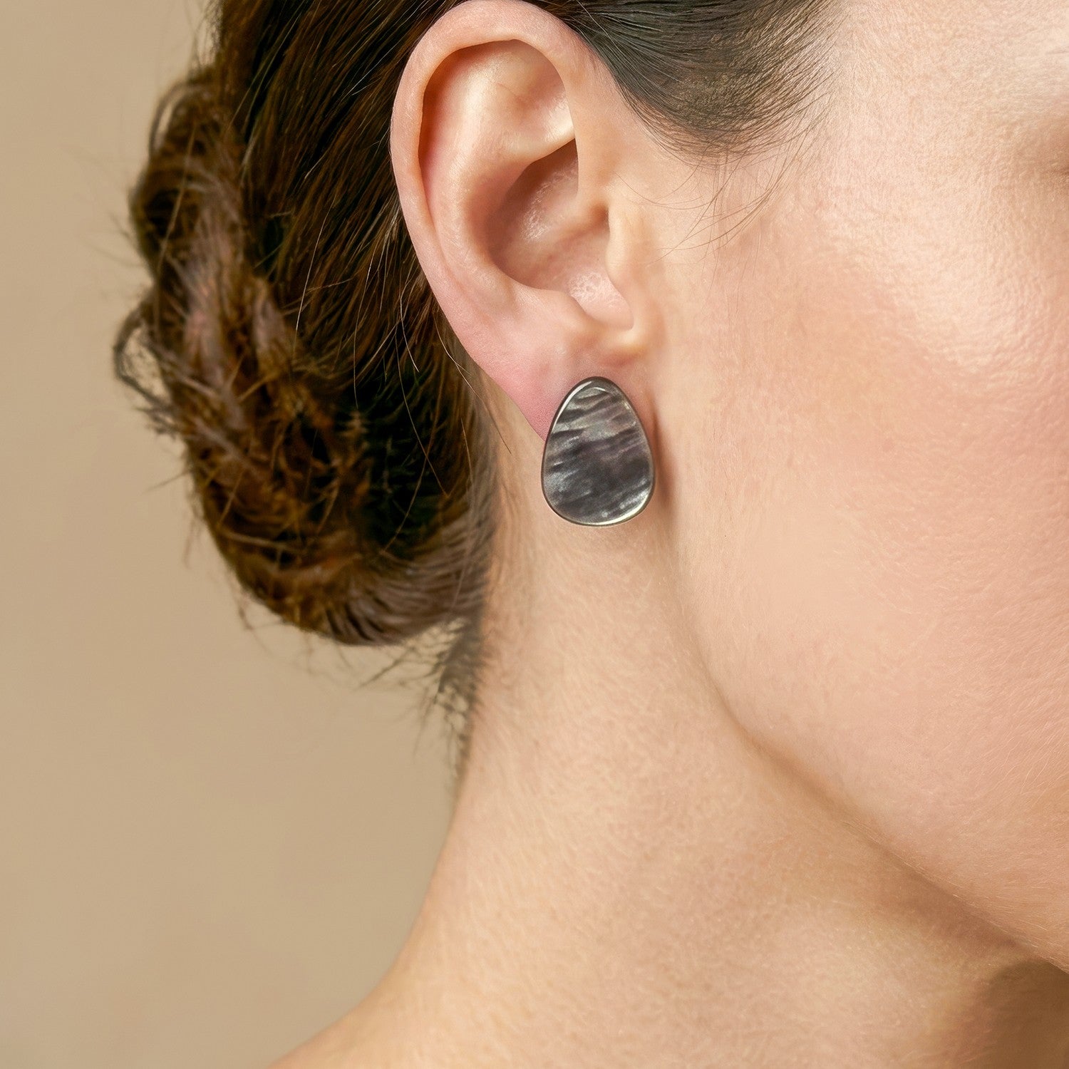 Détail nacre noire Sumida 12--90684 Nature Bijoux