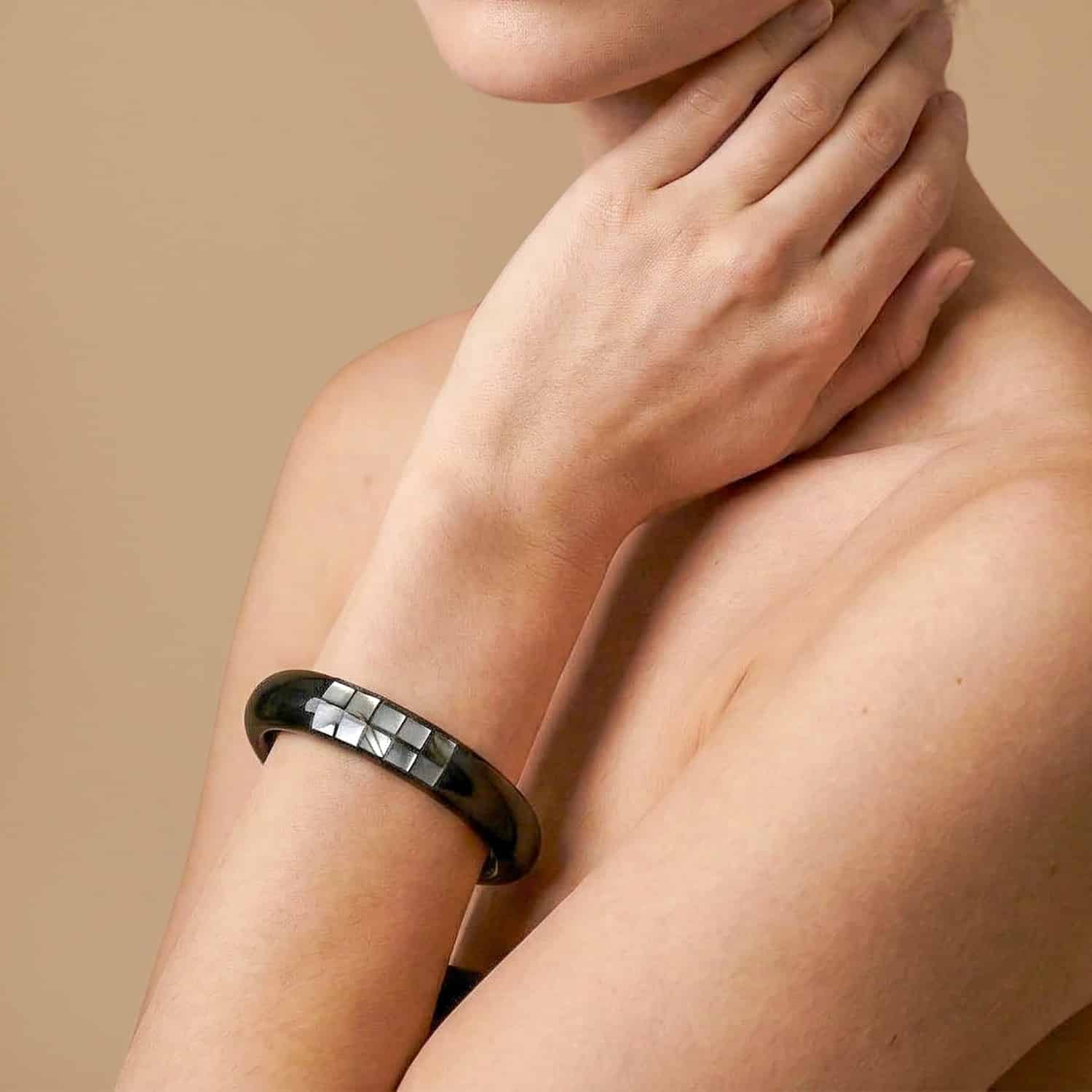 Bracelet Rivoli porté détail laiton 13--44641 Nature Bijoux