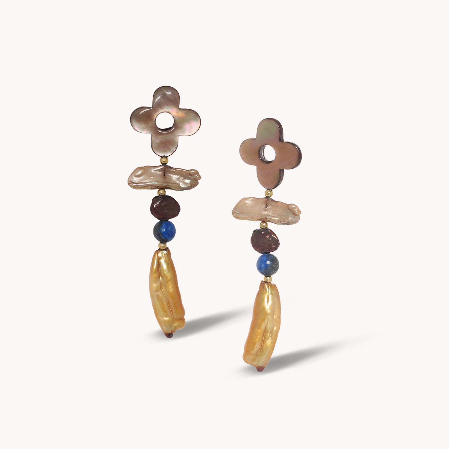 Boucles d'oreilles Montmartre laiton nacre brune perles 12--90699 Nature Bijoux