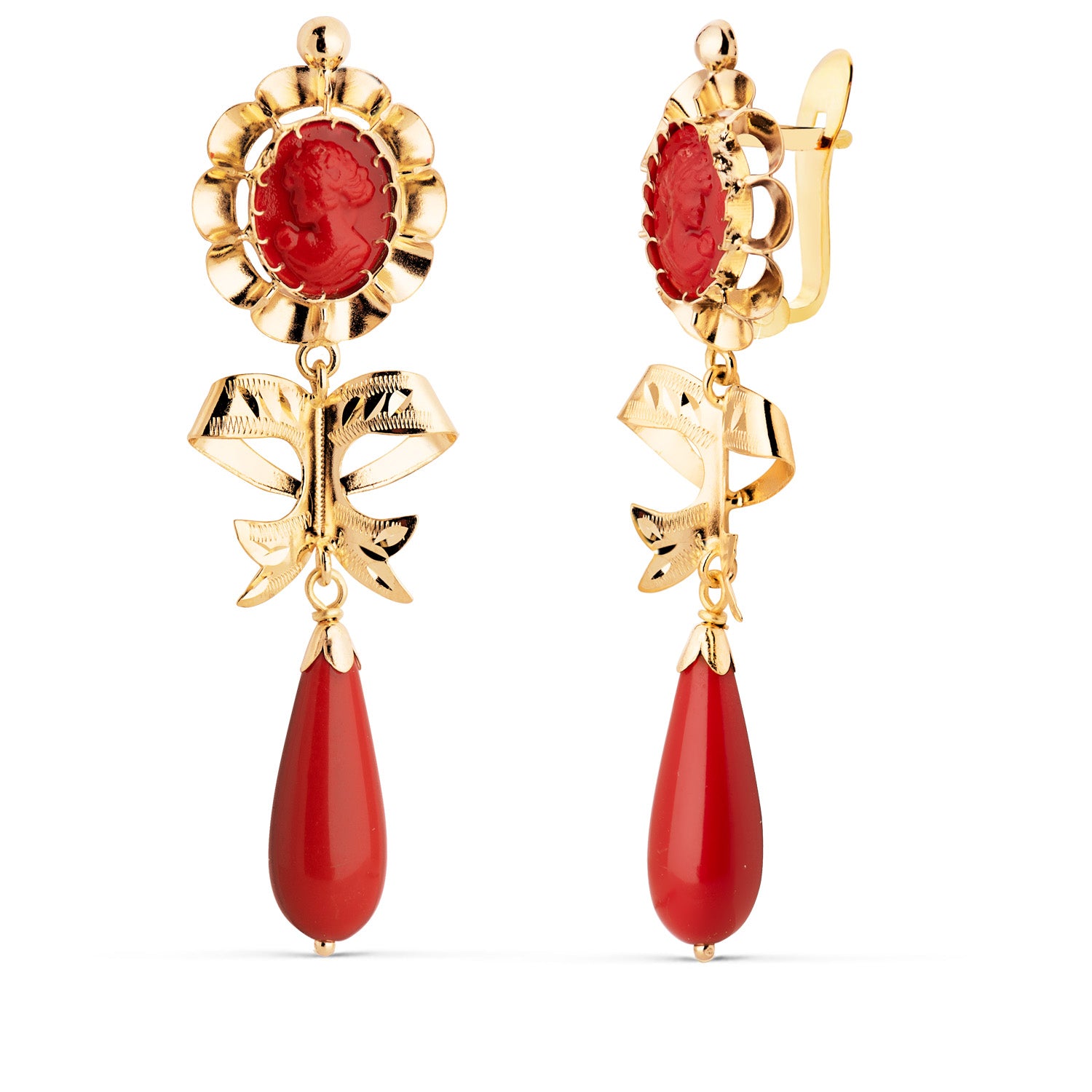 Brincos Cameo Coral e Lágrima em Ouro Amarelo 18K com Nó 53X14 mm Fecho Catalão