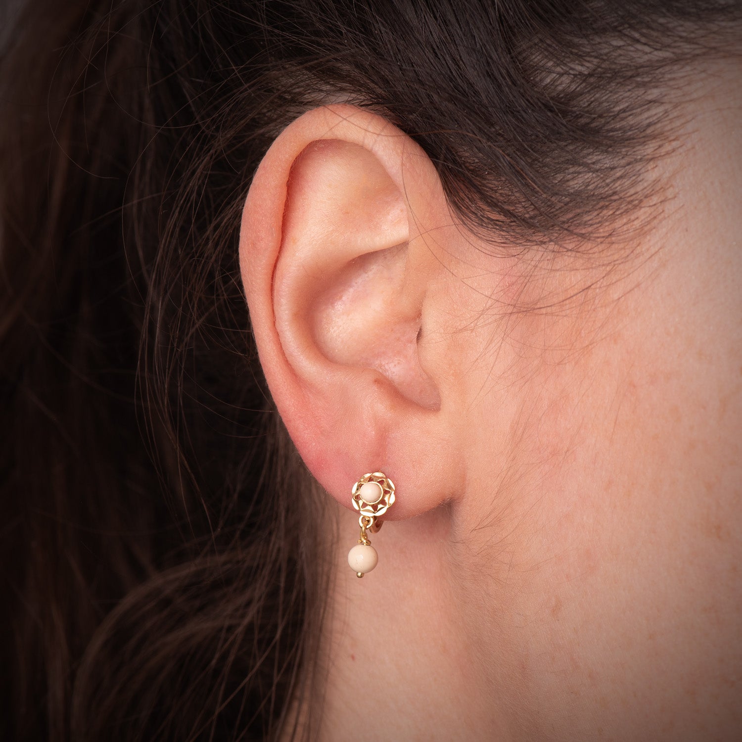 Boucles d'oreilles Or Jaune 18K Ivoire Cubain 15X6 mm Fermoir Catalan