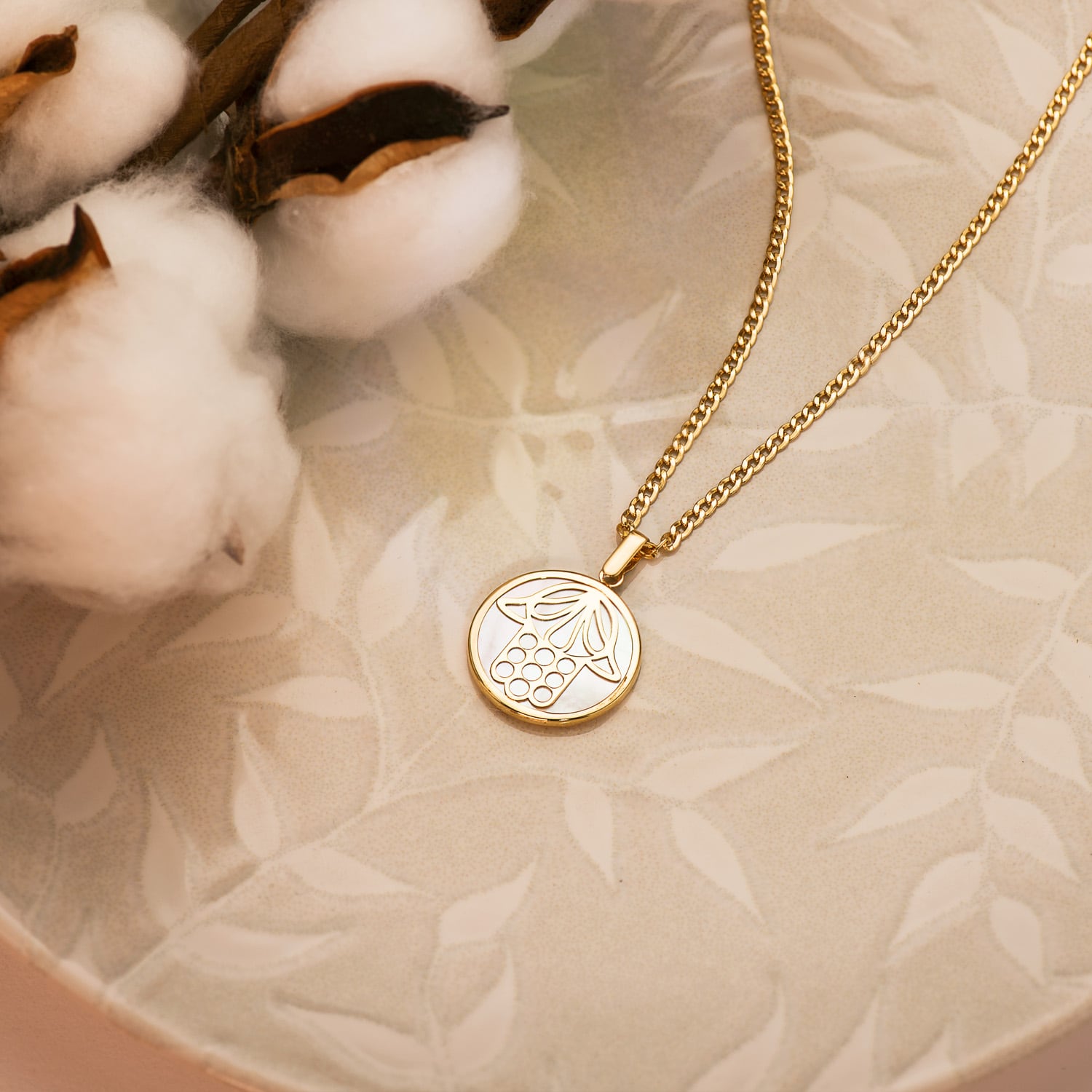 Pendentif Or Jaune 18K de Nacar Main de Fatima 20 mm