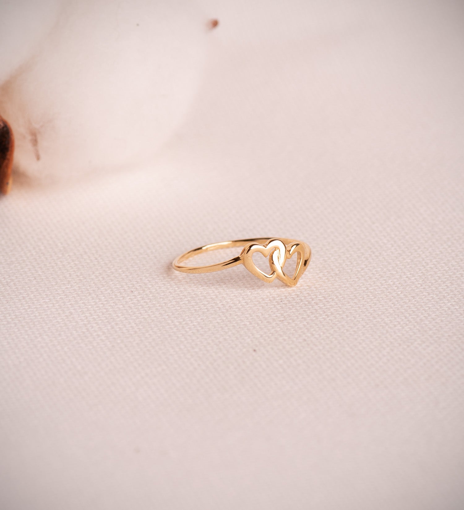 Bague en Or Jaune 18K avec C?urs Entrelacés Largeur : 7 mm