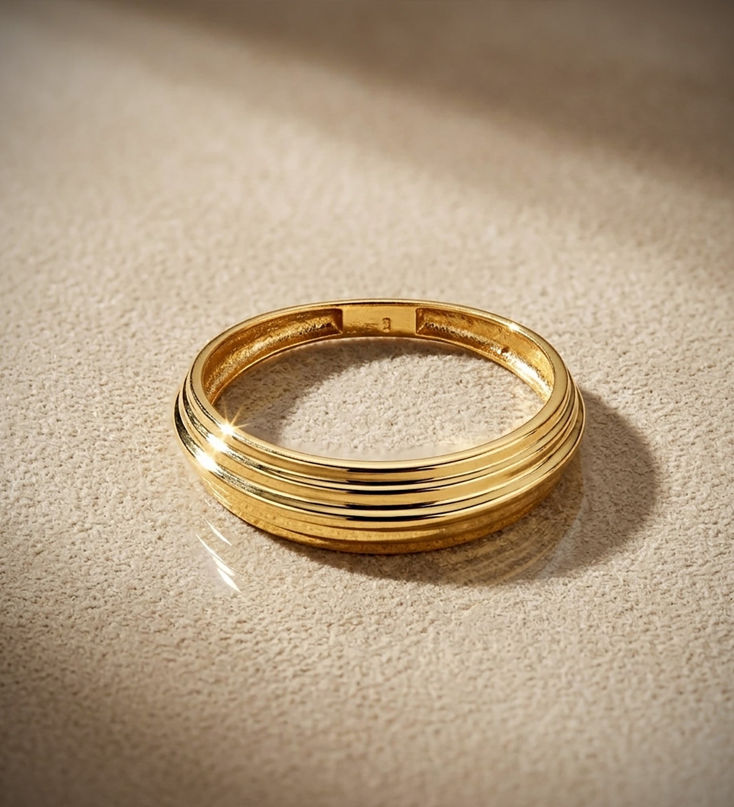 Bague en Or Jaune 18K Unie avec des Bandes Brillantes Largeur : 6,5 mm