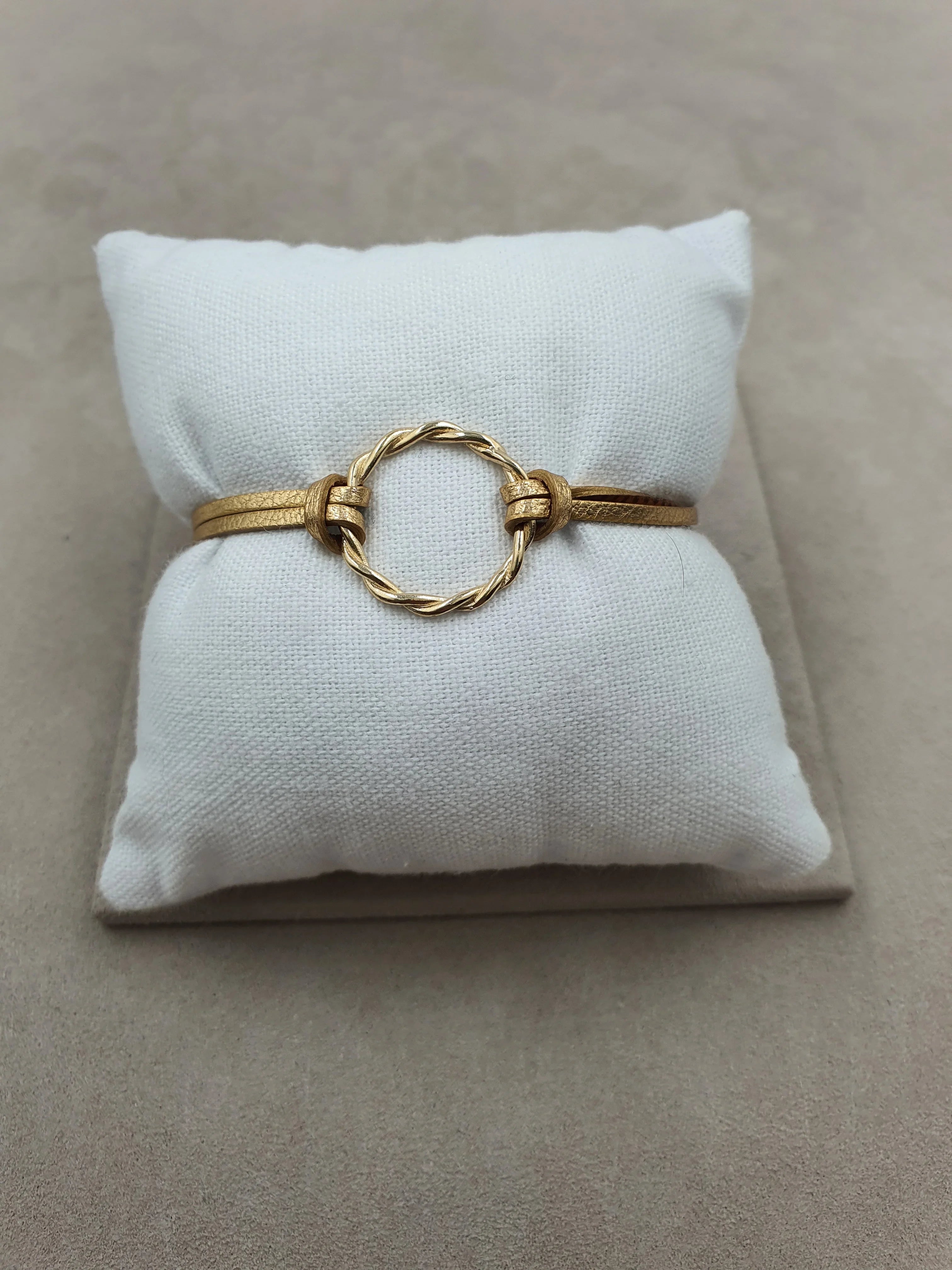 Mia - Oro Metálico - Pulsera - Flowers for Zoé