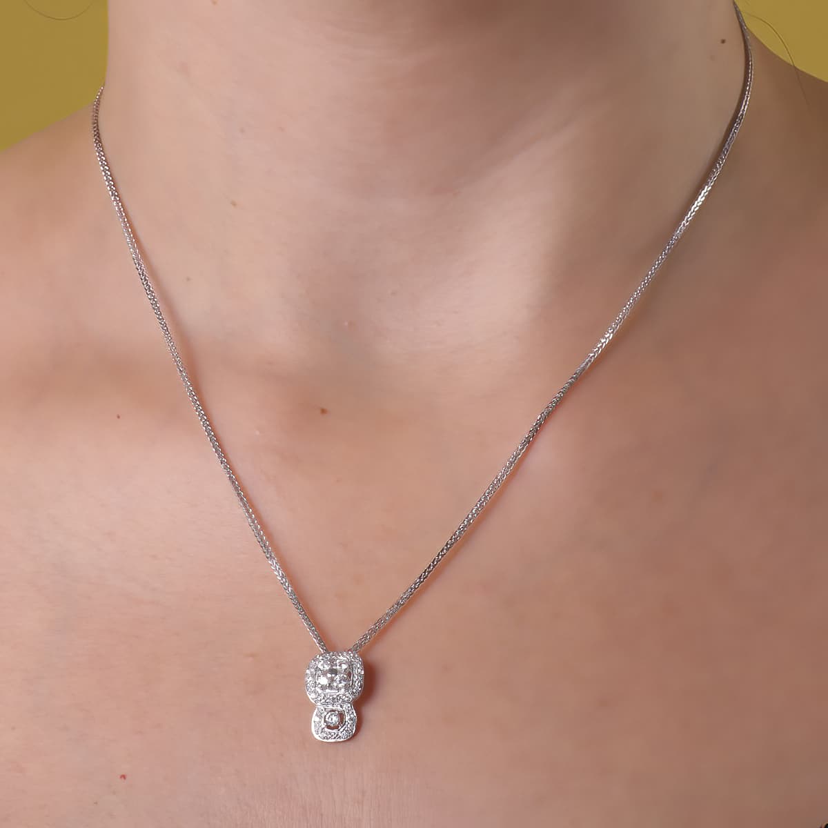 18K Collier en Or Blanc & Pavé de Zircons 15X19MM 42CM