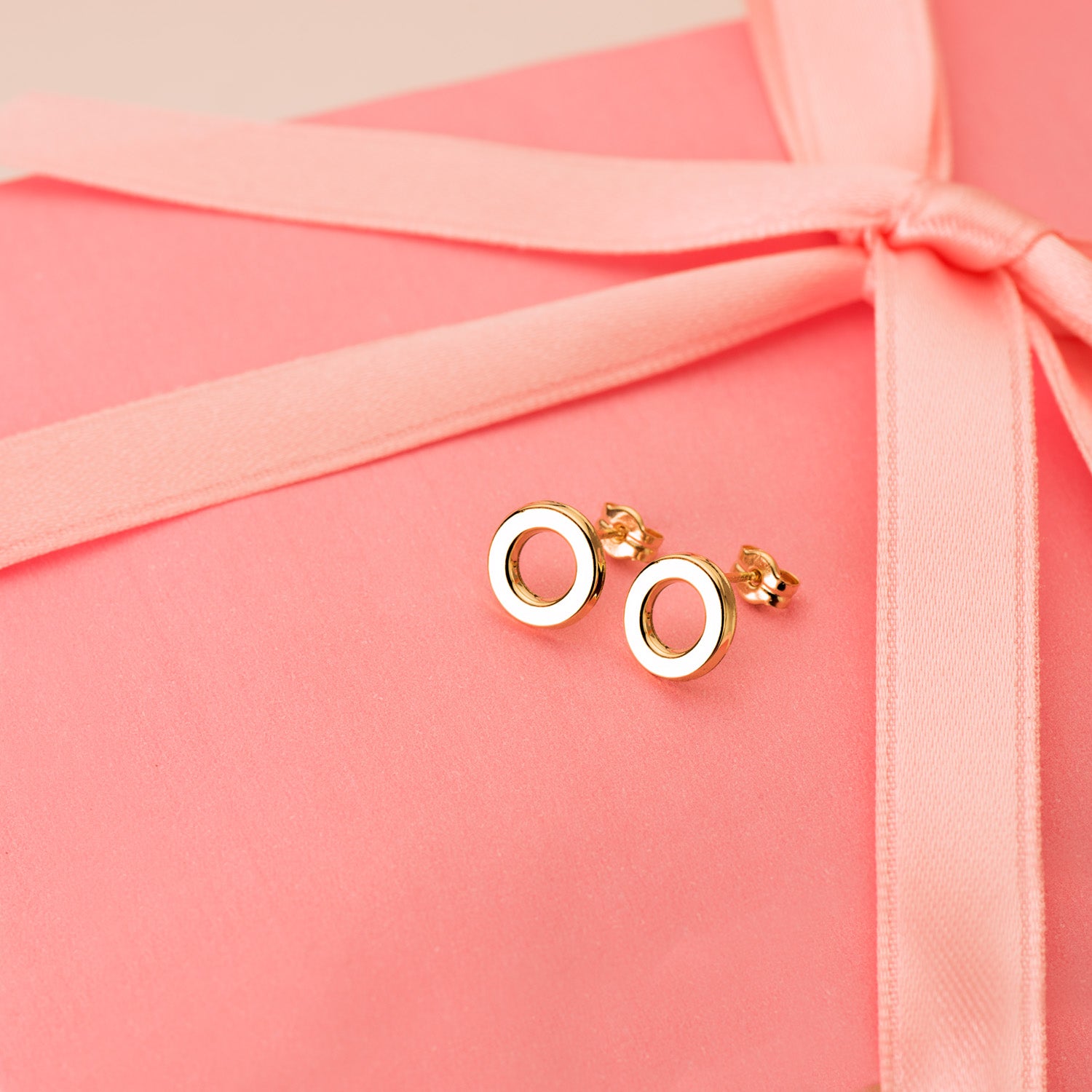 Pendientes Aros Oro Amarillo 18K Círculo 9 Mm. Cierre de presión