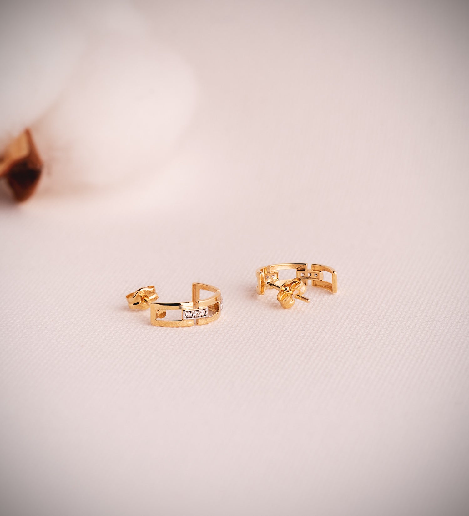 18K Two-tone Gold Half Hoops with Zirconia Links Size: 13 x 3.5MM Snap Clasp