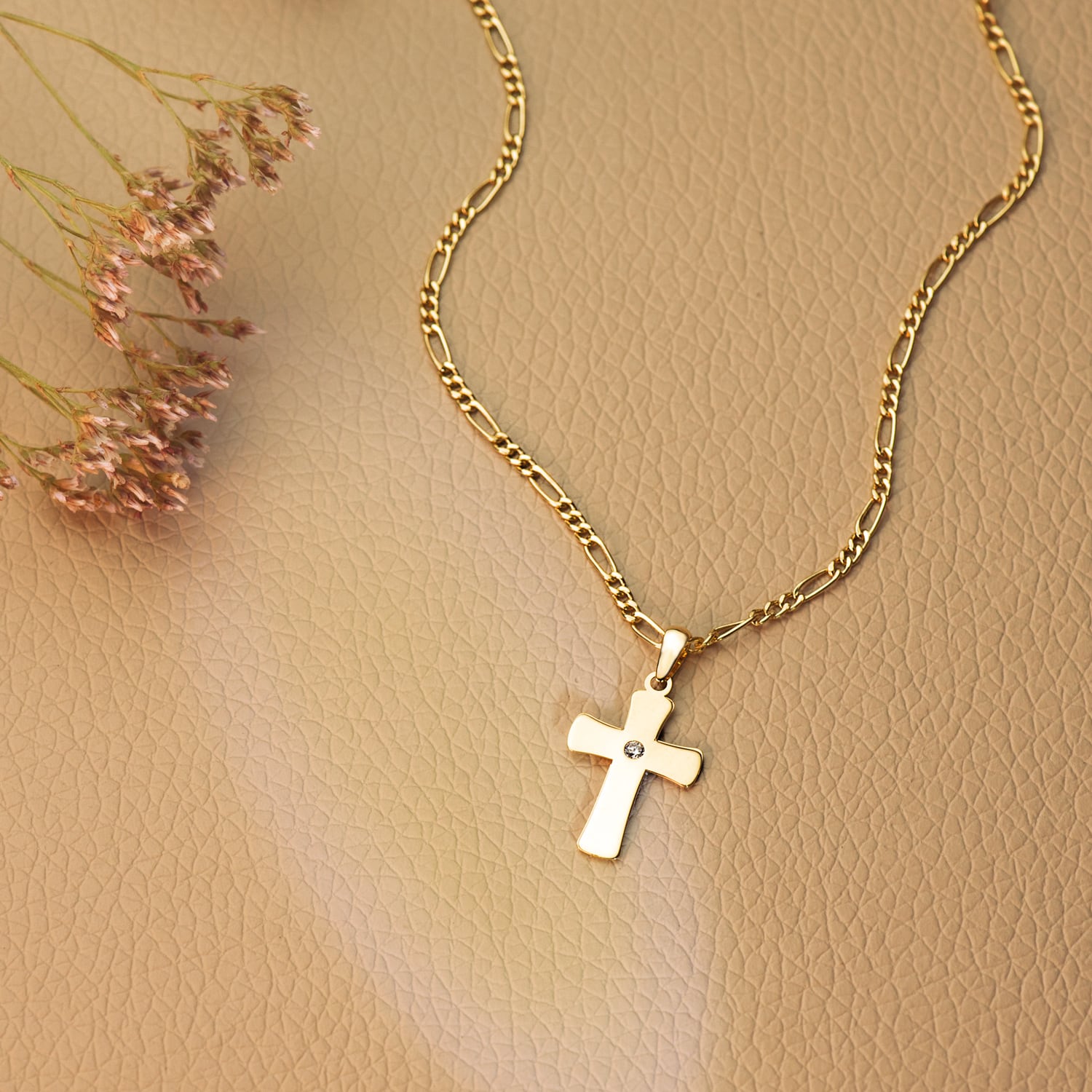 Croix Or Jaune Lisse 18K avec Zircone 20 X 12 mm