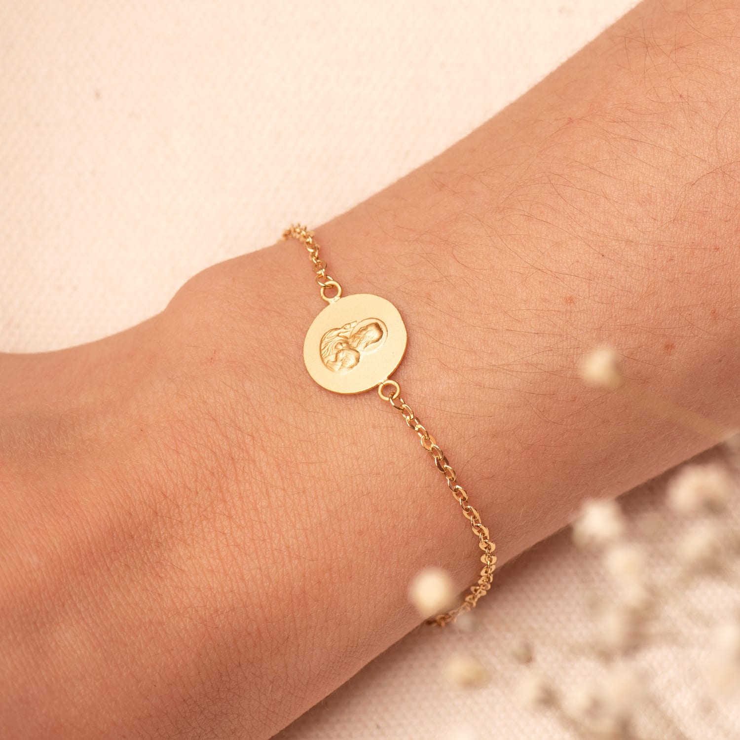 Bracelet Scapulaire Or Jaune 18K 12 mm Longueur : 18 2 Cm