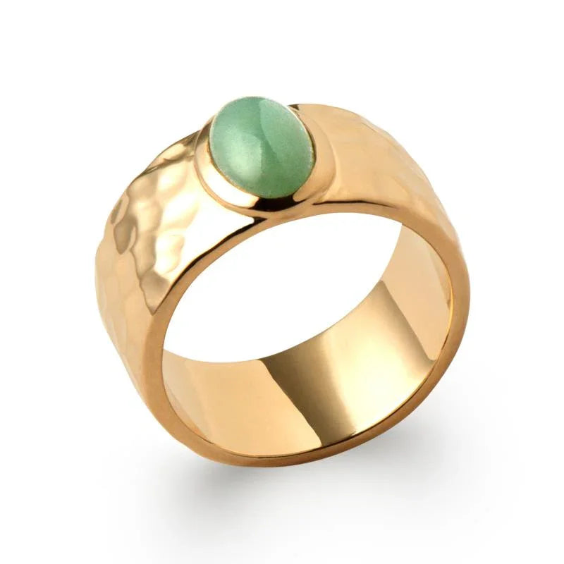 Anel Oval Martelado – Banhado a Ouro | Azuline