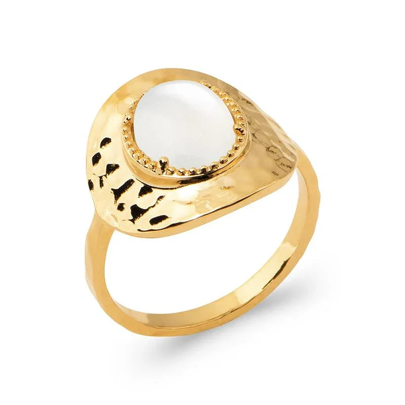 Anillo de piedra lunar chapado en oro / | Azuline