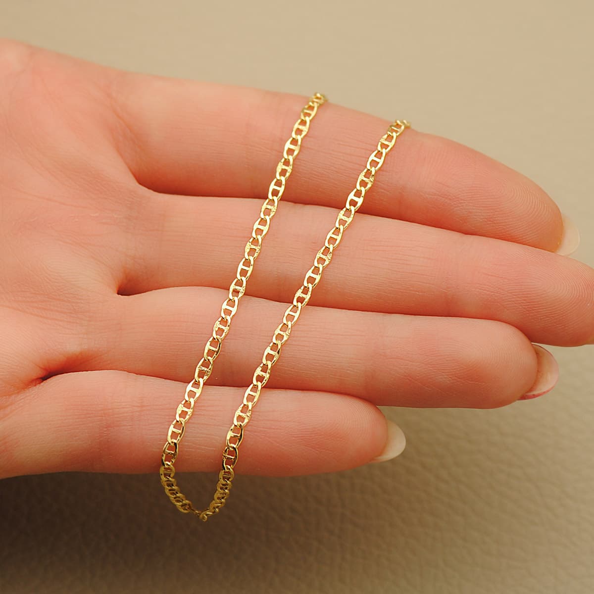 18 K gul guld hule cut marine kæde. Længde 45 Cm - Bredde 2 mm