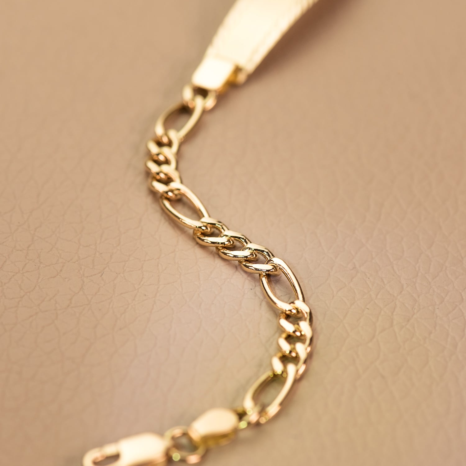 18K gult guld Curb Kedja Längd 18 Cm Bredd 4 mm