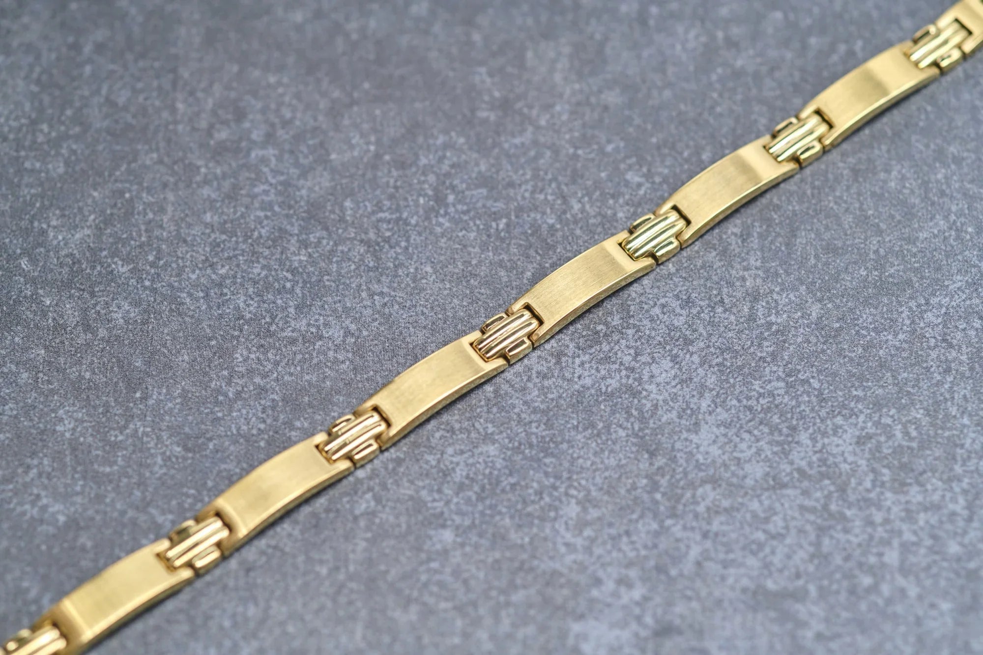 Joaquim - Bracelet - Phoebus view 2