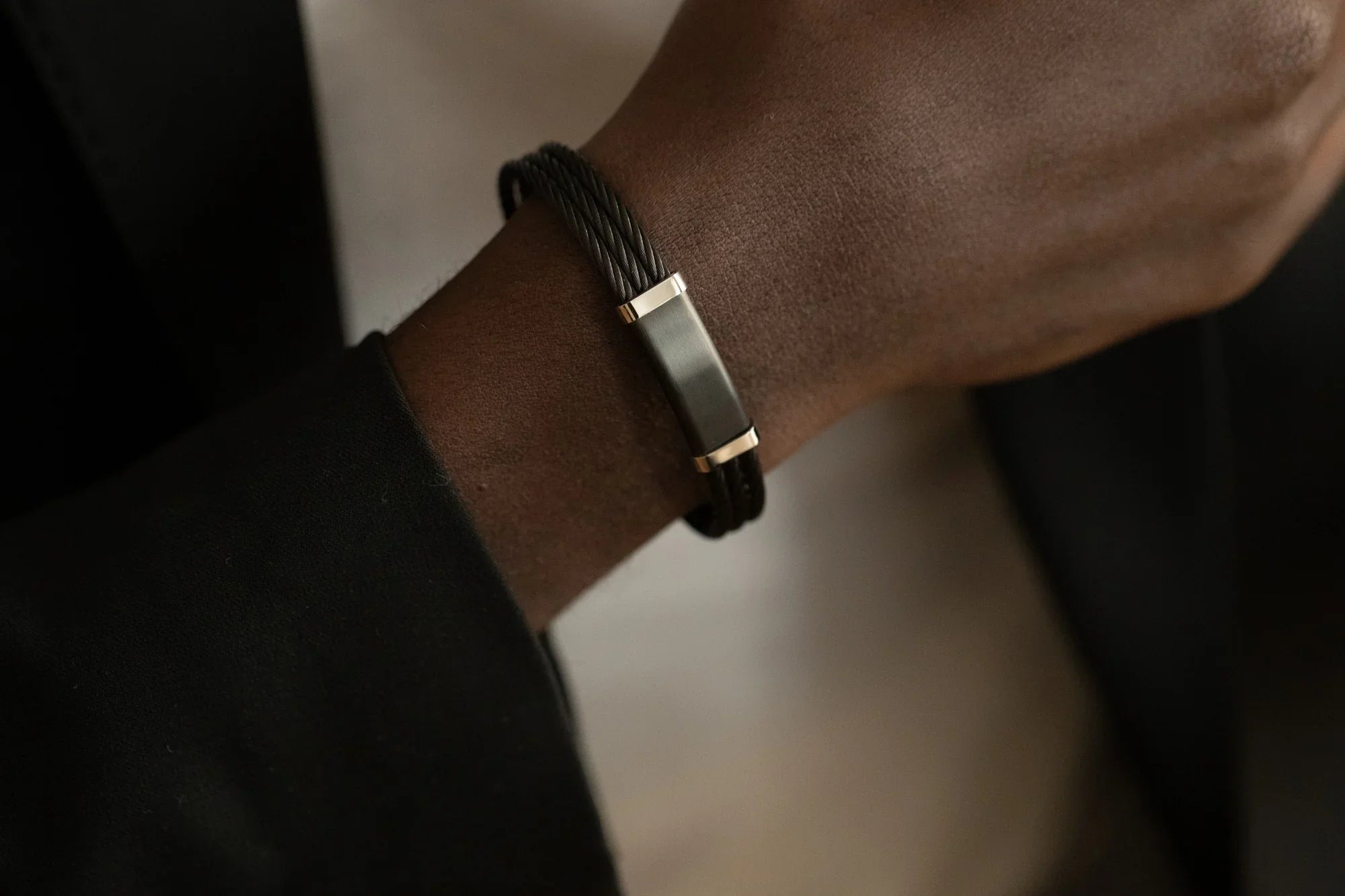 Adama - Armband - Phoebus vy 2