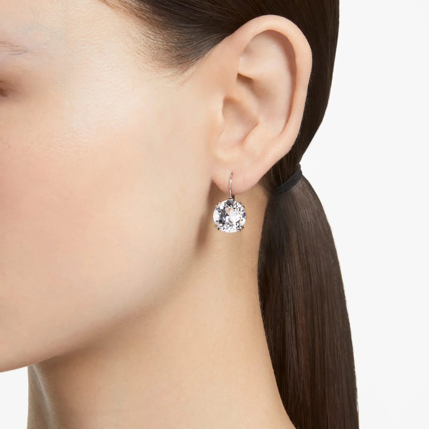 Swarovski fülbevaló - Millenia - Kerek szabású - Fehér és ezüst nézet 2