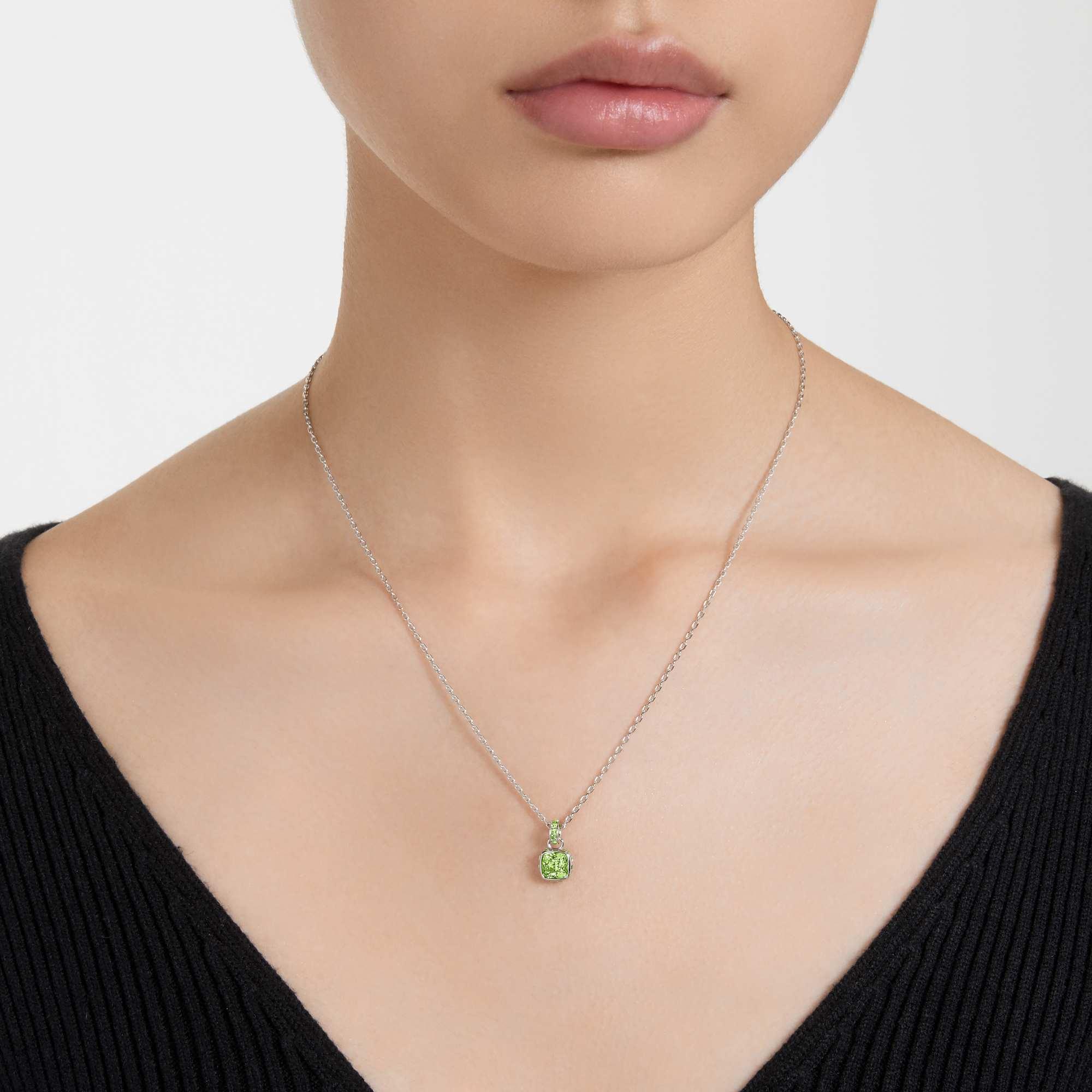 Ασημί Πράσινο Κολιέ από Birthstone Αυγούστου – όψη Swarovski 2