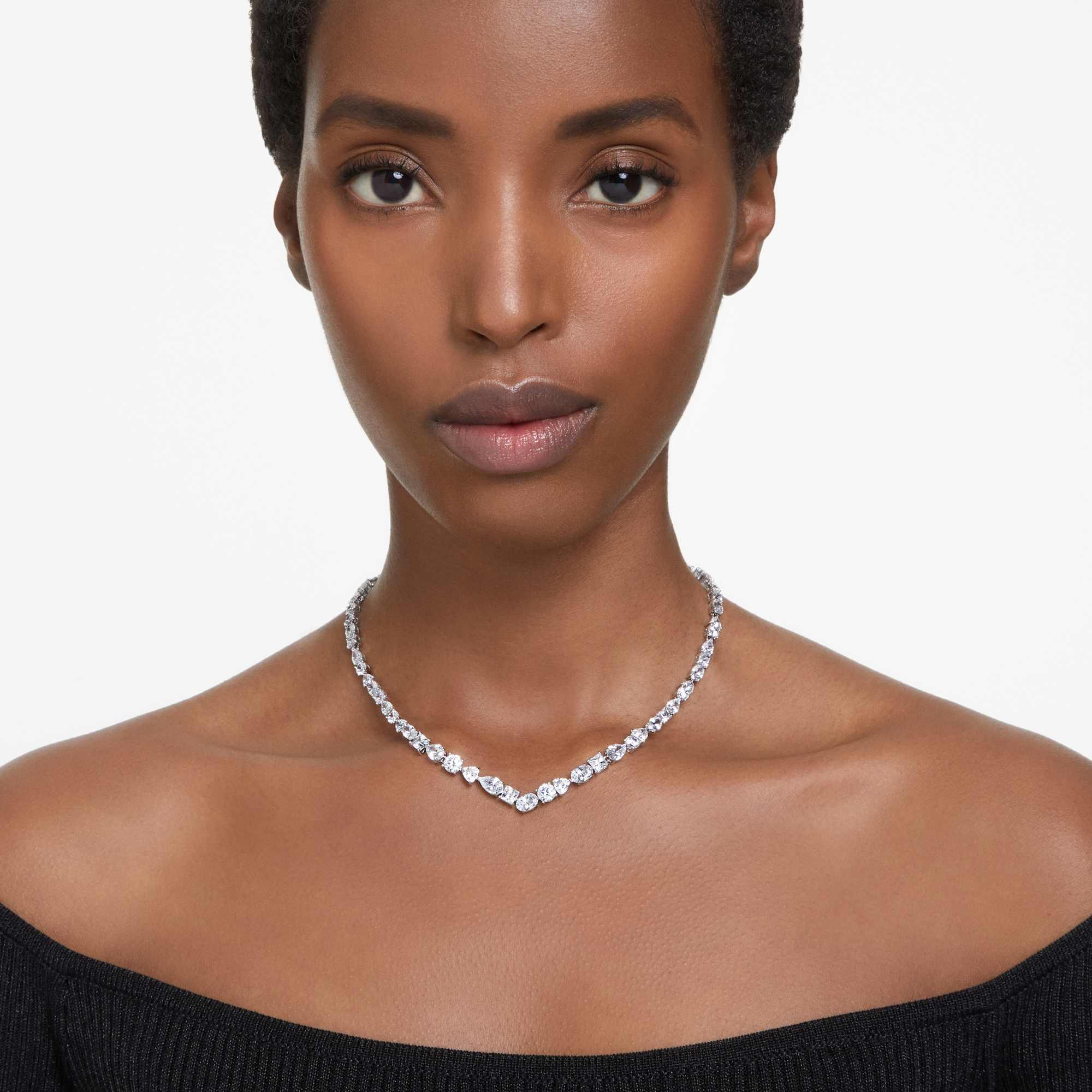 Silvervitt Mesmera-halsband i olika storlekar – Swarovski-vy 2