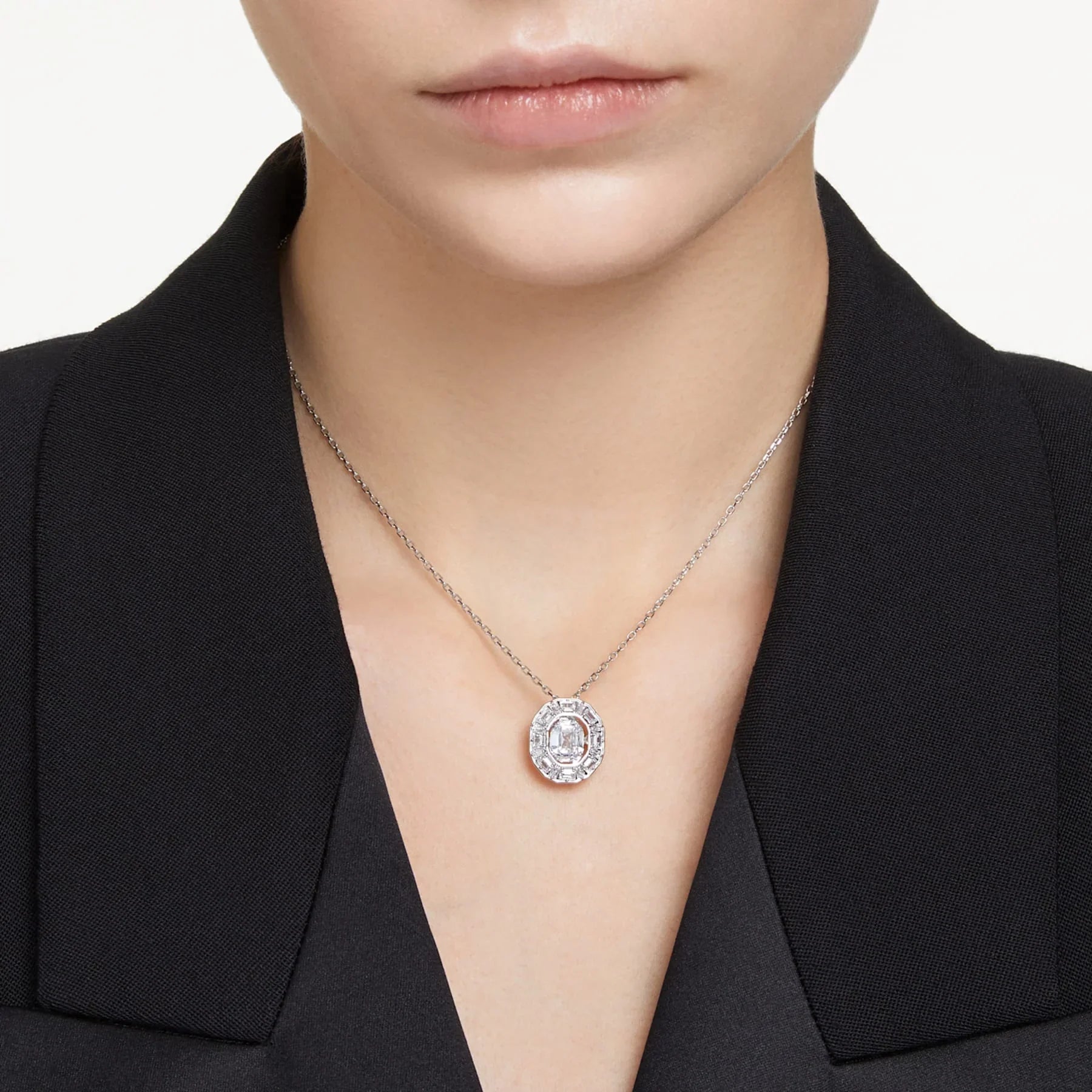Colgante Mesmera Pequeño Octogonal Plata Blanca – Swarovski vista 2