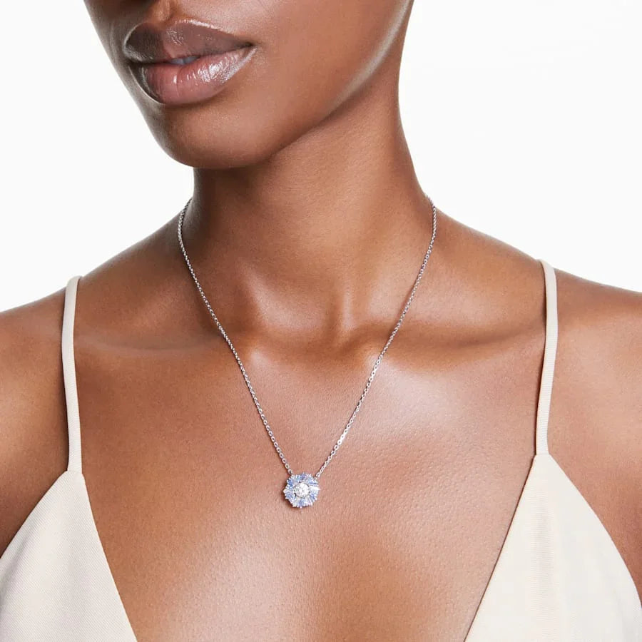Ροδιακό μενταγιόν Blue Idyllia Flower – όψη Swarovski 2