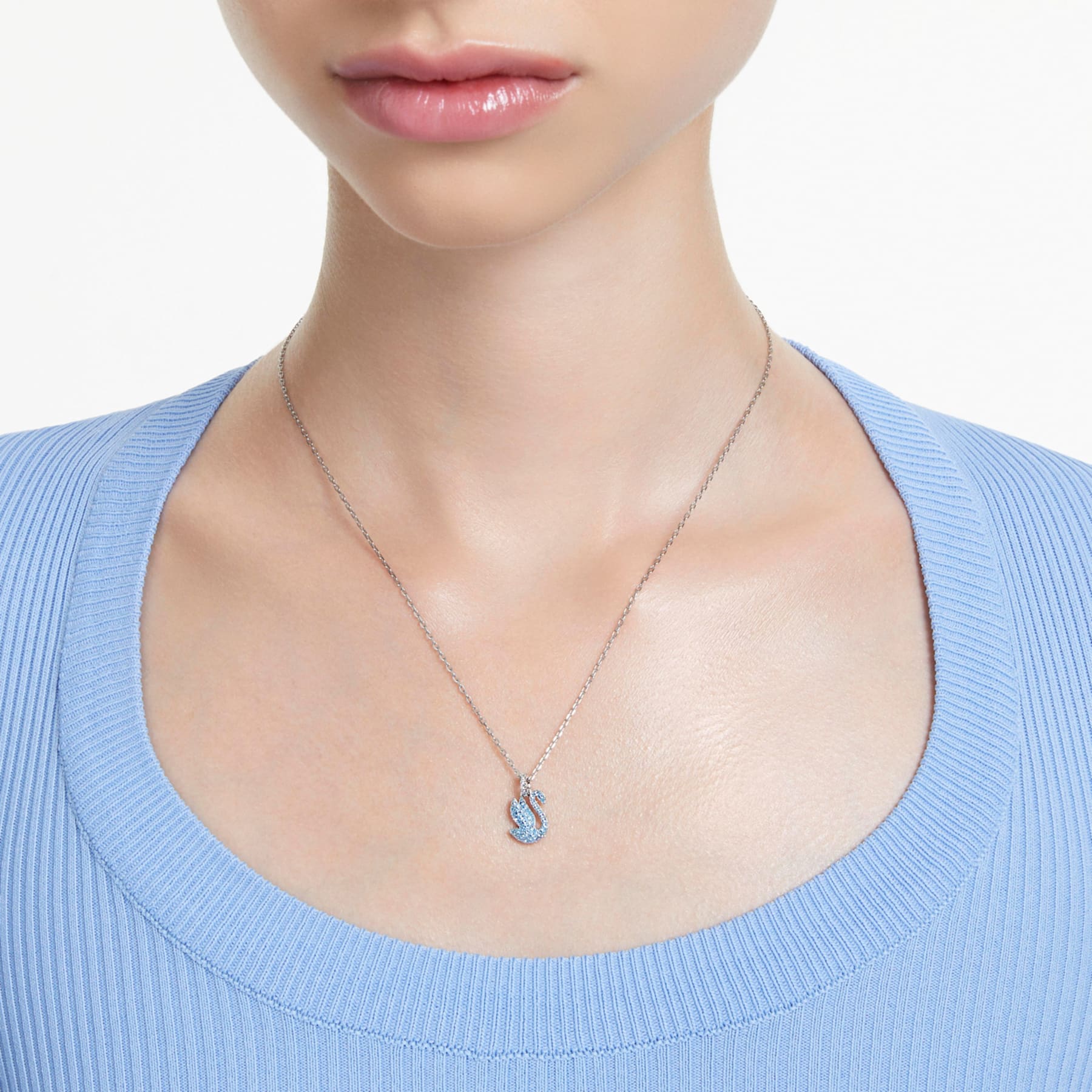 Iconic Swan Swan Pendant Small Blue Rhodium Plated – Swarovski