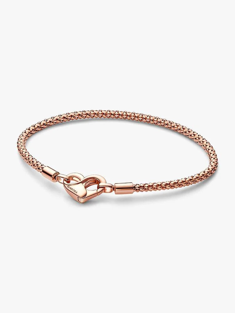 Pulsera Pandora - Cadena tachonada con cierre de corazón