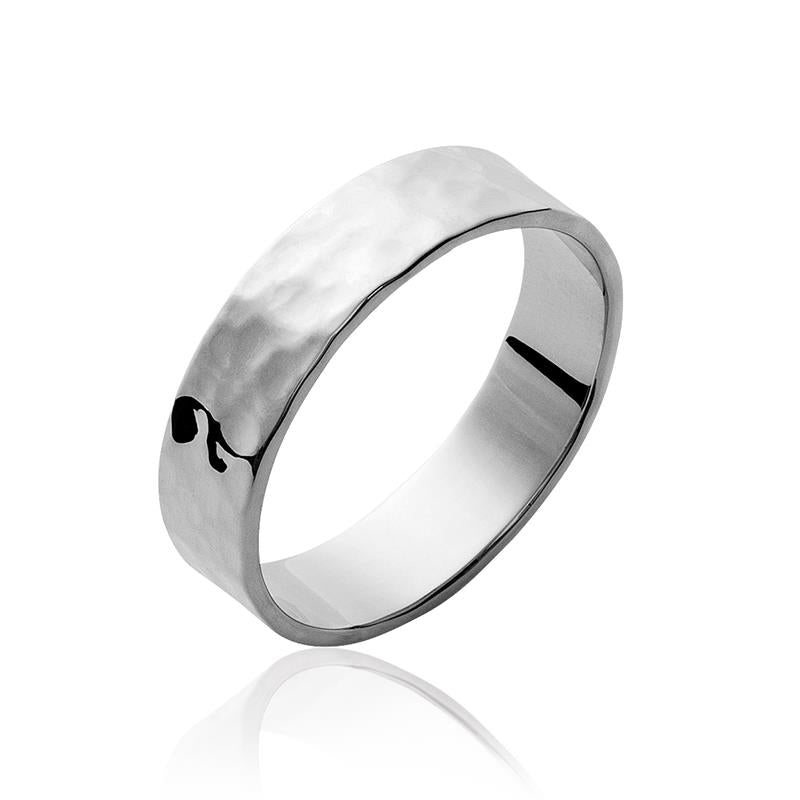 Hammered Ring – Silver | Azuline