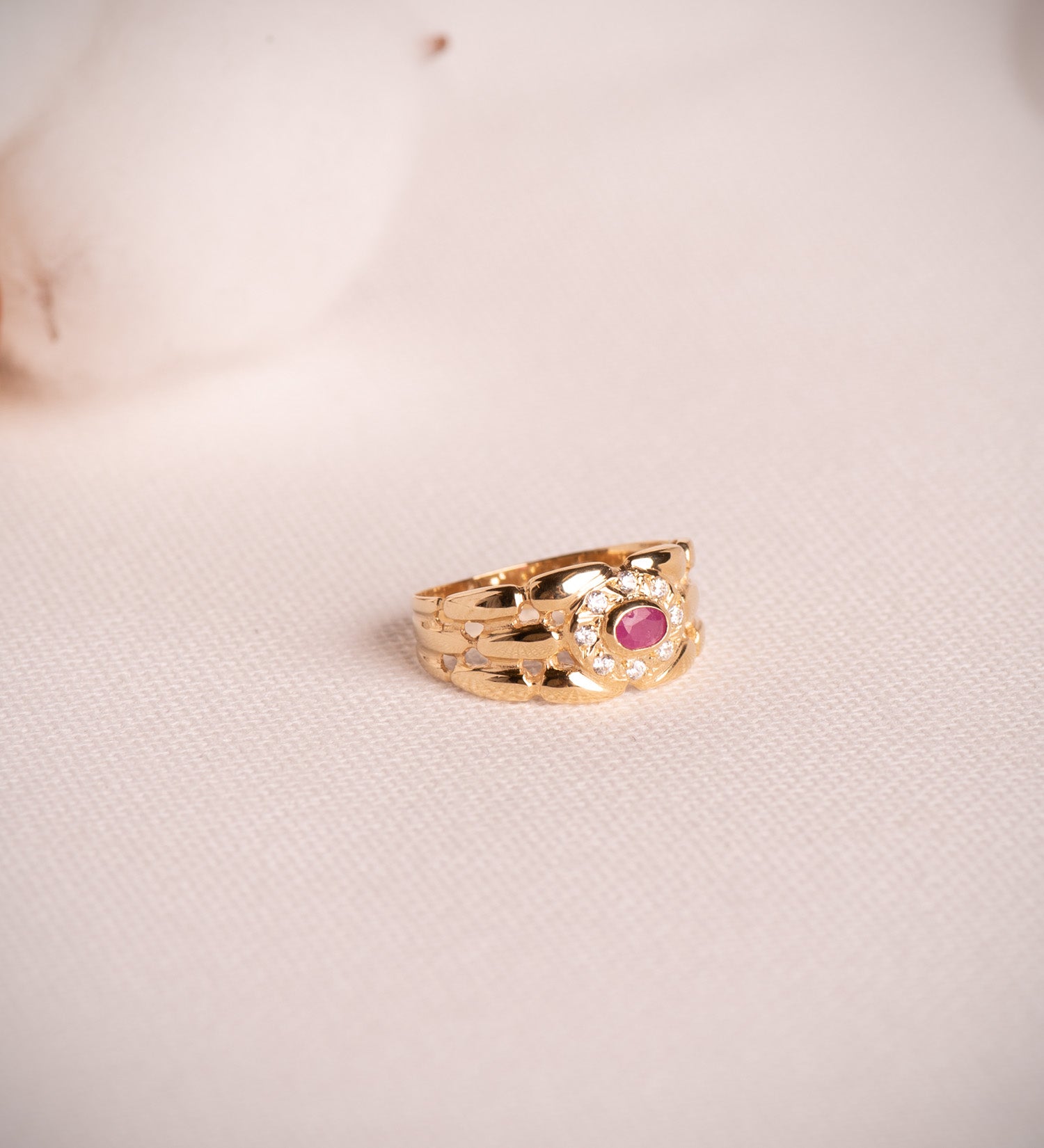 Bague Panter en Or Jaune 18K avec Zircon et Rubis Naturel 4X3 mm Largeur : 9MM