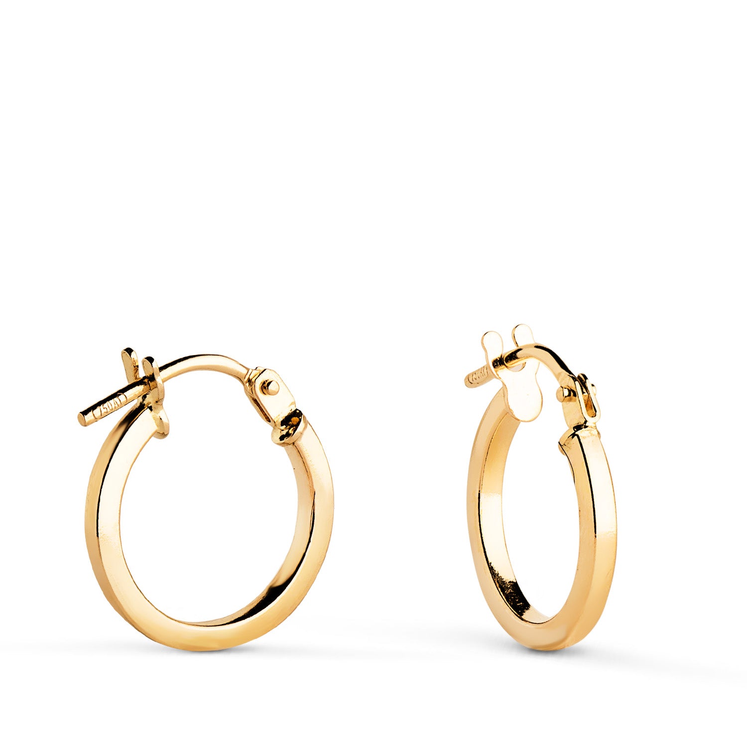 Boucles d'oreilles Or Jaune 18 Carrées Creuses Taille : 13 X 1,5 mm
