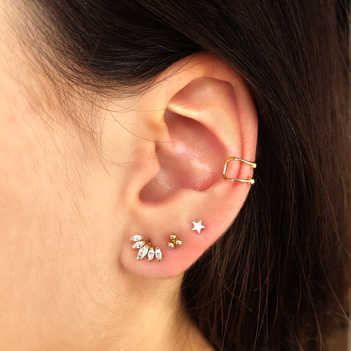 18K Piercing Oreille en Or Jaune Feuilles avec Zircon 9X6 mm (unité)