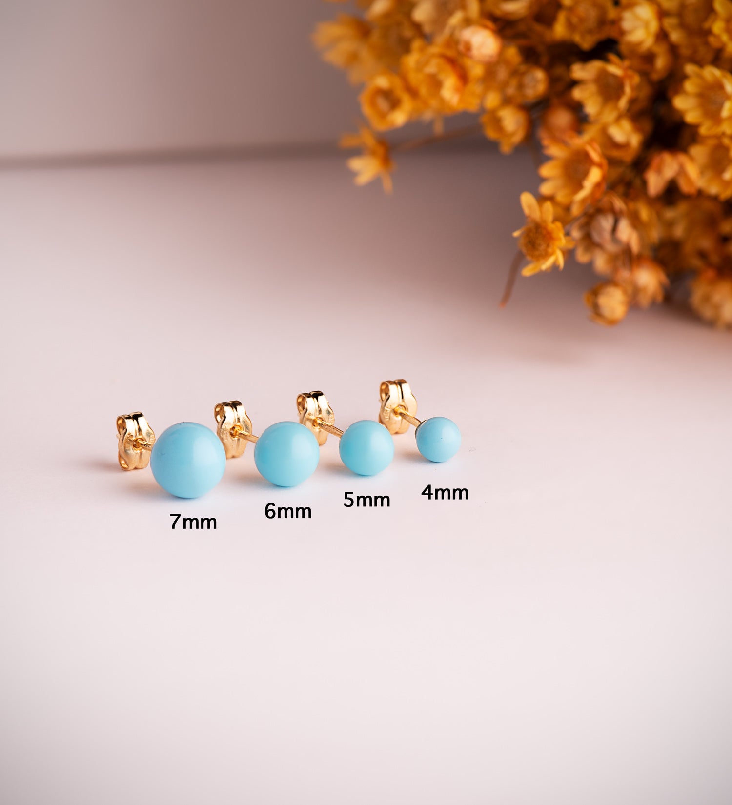 Boucles d'oreilles Turquoise 18K en Or Jaune 18K avec Coquillage Taille : 7 mm Fermoir Poussettes Papillon