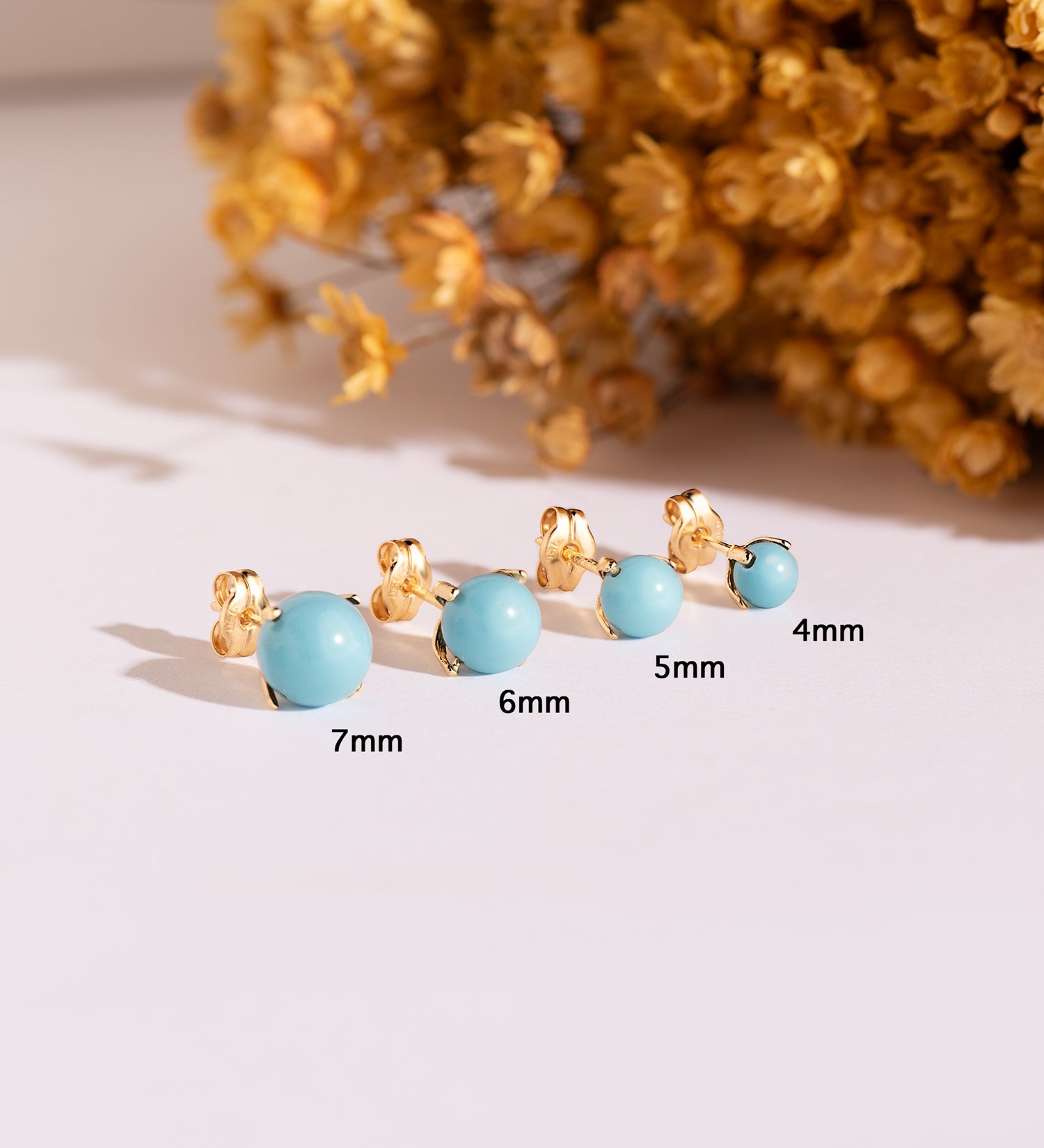 Boucles d'oreilles Turquoise en Or Jaune 18K avec 4 Griffes Taille : 5 mm Fermoir Poussettes Papillon